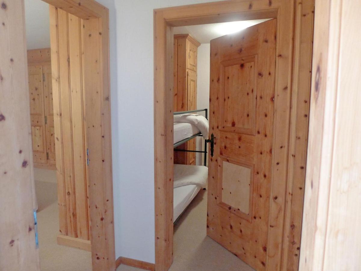 Apartment Chesa Cripels II By Interhome St. Moritz Eksteriør billede